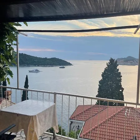 Guest Sveti Jakov Πανσιόν 3*