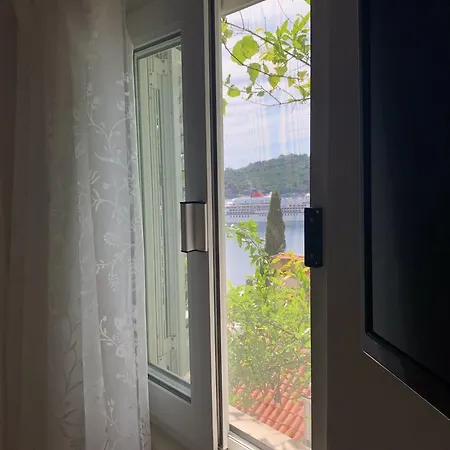 Guest Sveti Jakov Πανσιόν 3*